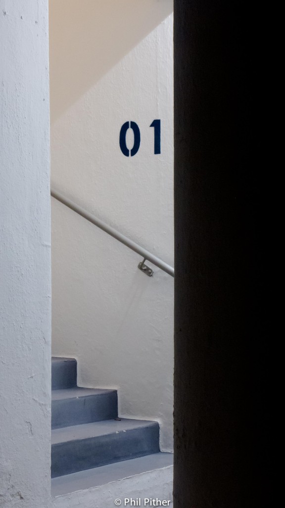 Singapore, Tiong Bahru Doorway 01