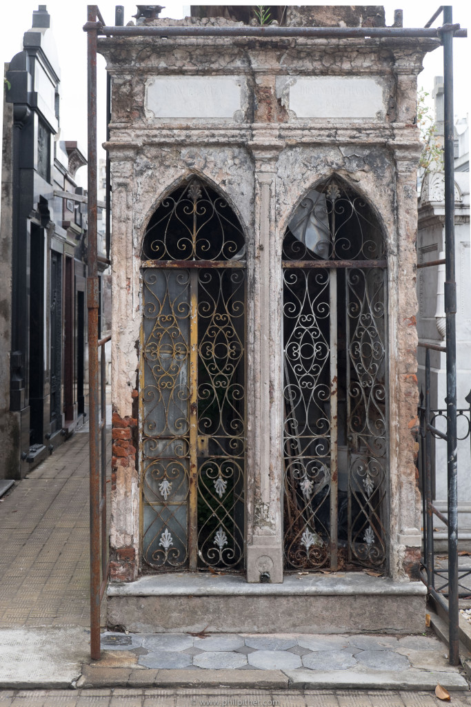 Recoleta Cemetery