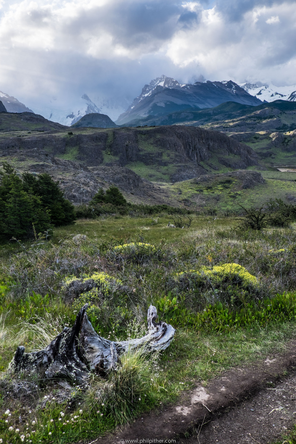 El Chalten- Los Cóndores and Las Águilas trail 